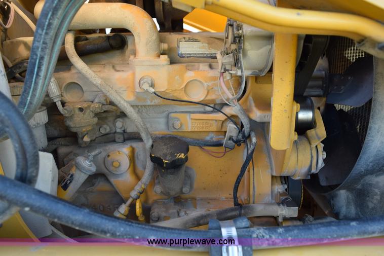 image for item I8674 2001 John Deere 310SG backhoe