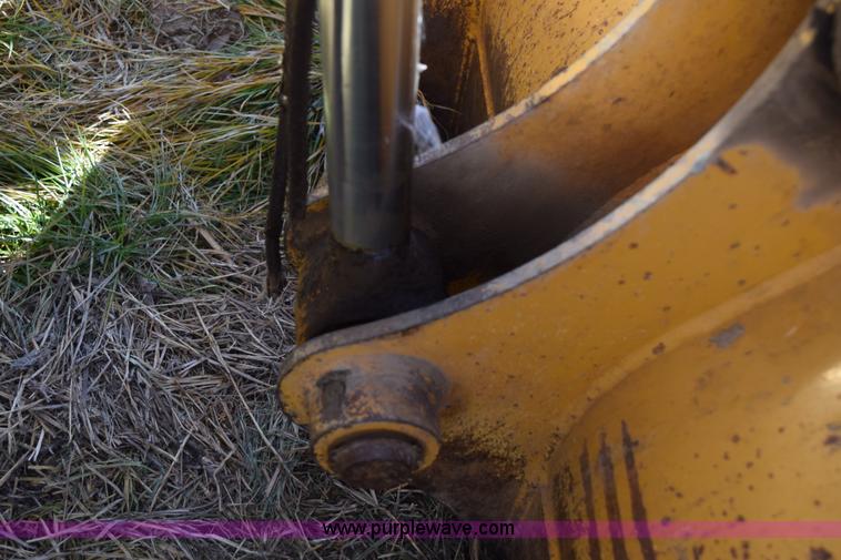 image for item I8674 2001 John Deere 310SG backhoe