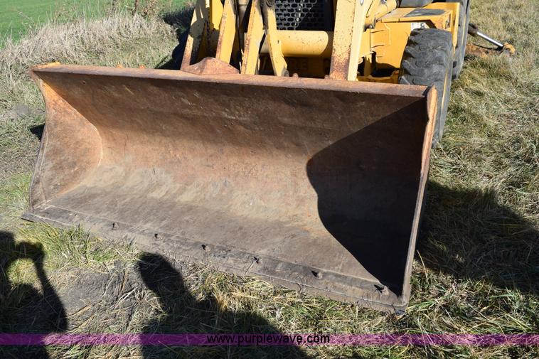 image for item I8674 2001 John Deere 310SG backhoe