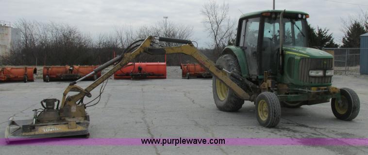 image for item I8840 2004 John Deere 6420 tractor