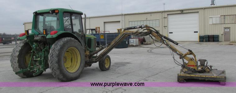 image for item I8840 2004 John Deere 6420 tractor