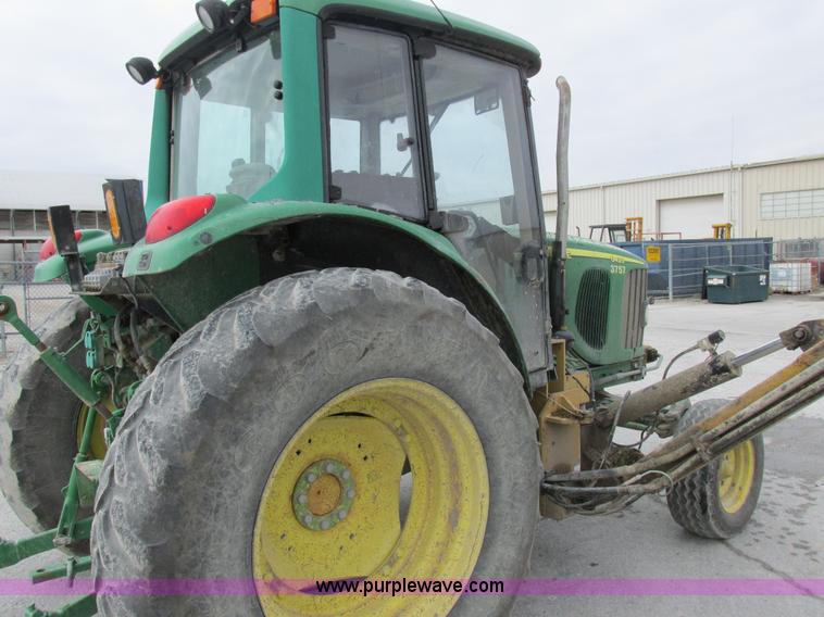 image for item I8840 2004 John Deere 6420 tractor