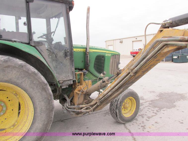 image for item I8840 2004 John Deere 6420 tractor