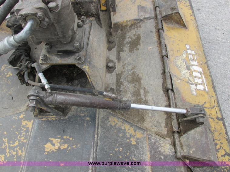 image for item I8840 2004 John Deere 6420 tractor