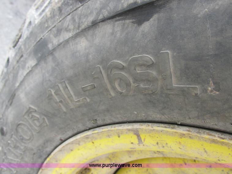 image for item I8840 2004 John Deere 6420 tractor