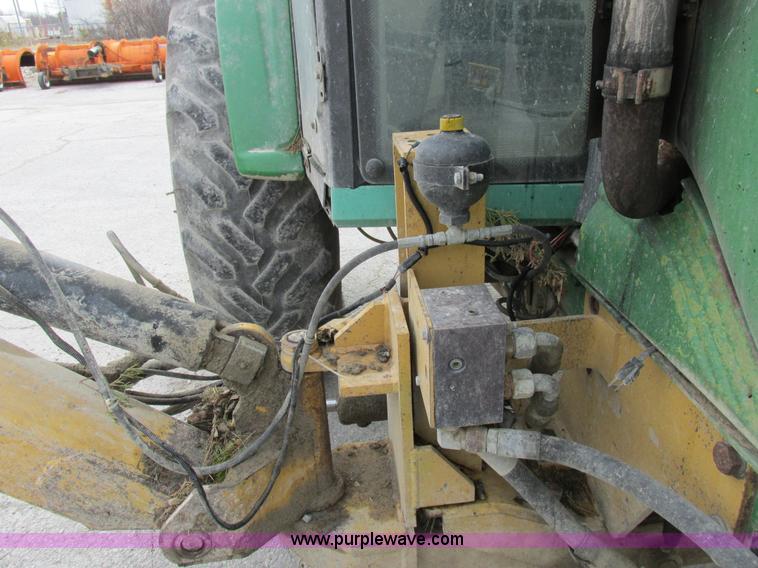 image for item I8840 2004 John Deere 6420 tractor