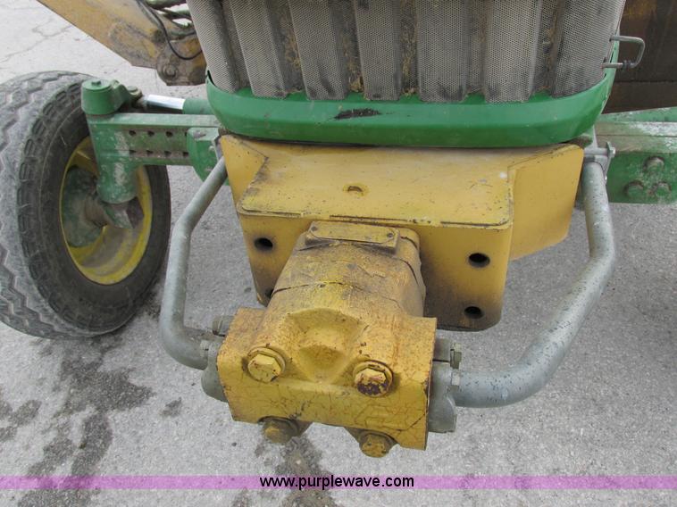 image for item I8840 2004 John Deere 6420 tractor