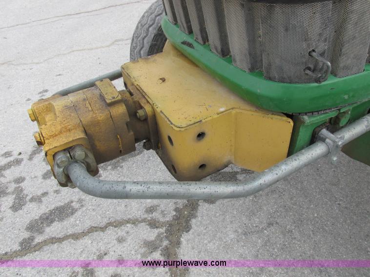 image for item I8840 2004 John Deere 6420 tractor