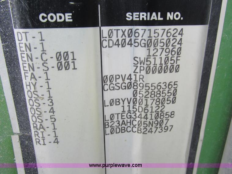 image for item I8840 2004 John Deere 6420 tractor