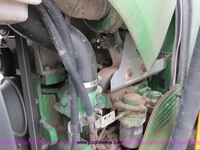 image for item I8840 2004 John Deere 6420 tractor