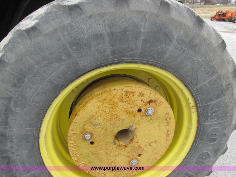 image for item I8840 2004 John Deere 6420 tractor