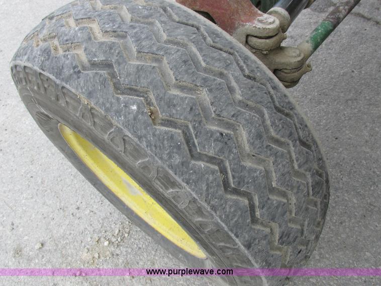 image for item I8840 2004 John Deere 6420 tractor