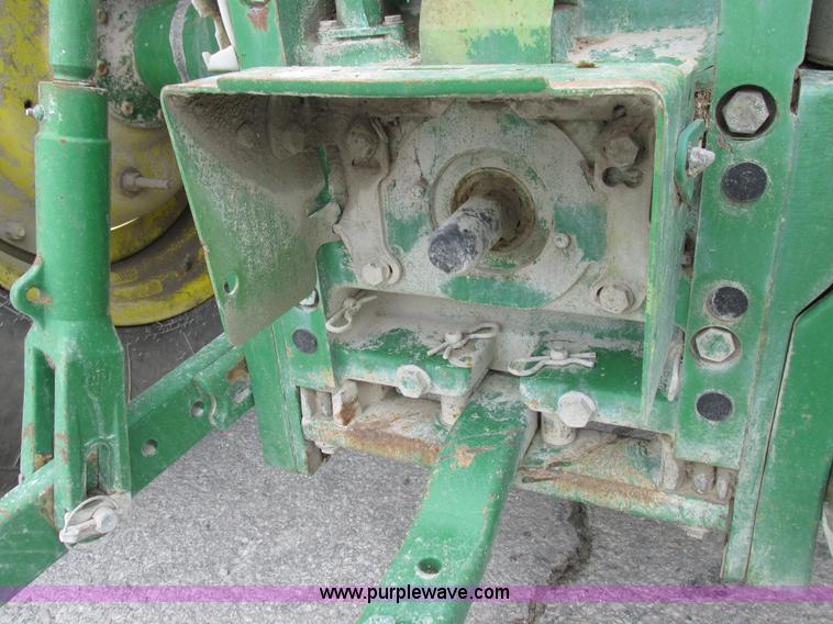 image for item I8840 2004 John Deere 6420 tractor