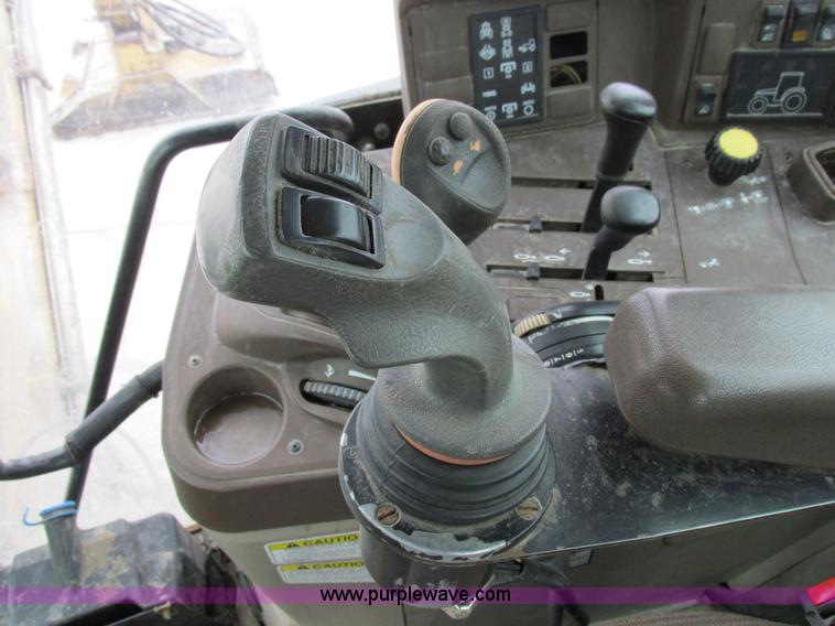 image for item I8840 2004 John Deere 6420 tractor