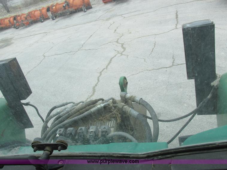 image for item I8840 2004 John Deere 6420 tractor