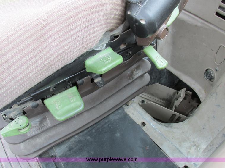 image for item I8840 2004 John Deere 6420 tractor