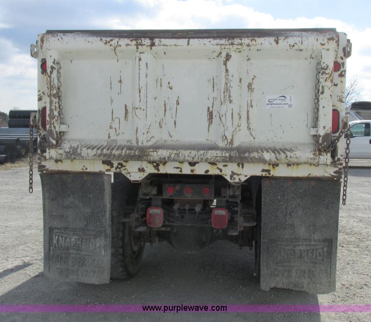 image for item I8875 2009 International 7300 dump truck