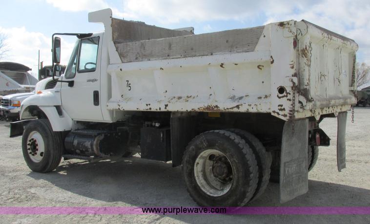 image for item I8875 2009 International 7300 dump truck