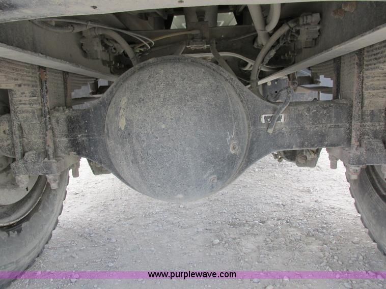 image for item I8875 2009 International 7300 dump truck