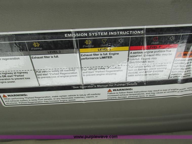 image for item I8875 2009 International 7300 dump truck