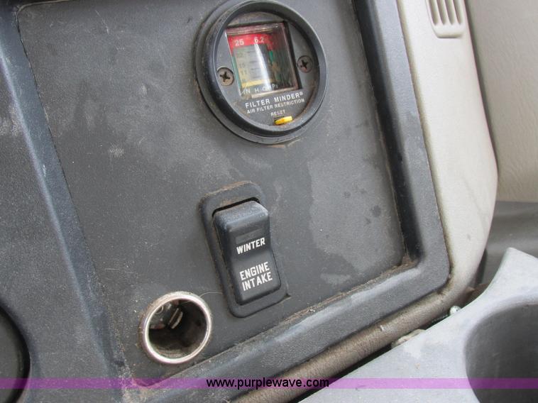 image for item I8875 2009 International 7300 dump truck