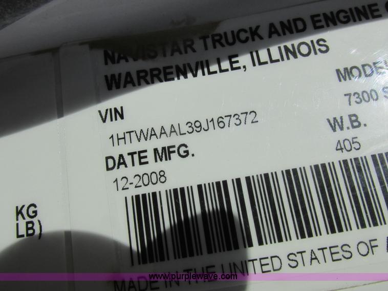 image for item I8875 2009 International 7300 dump truck