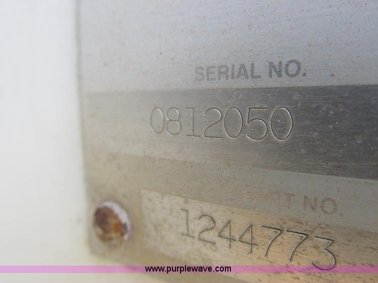 image for item I8875 2009 International 7300 dump truck