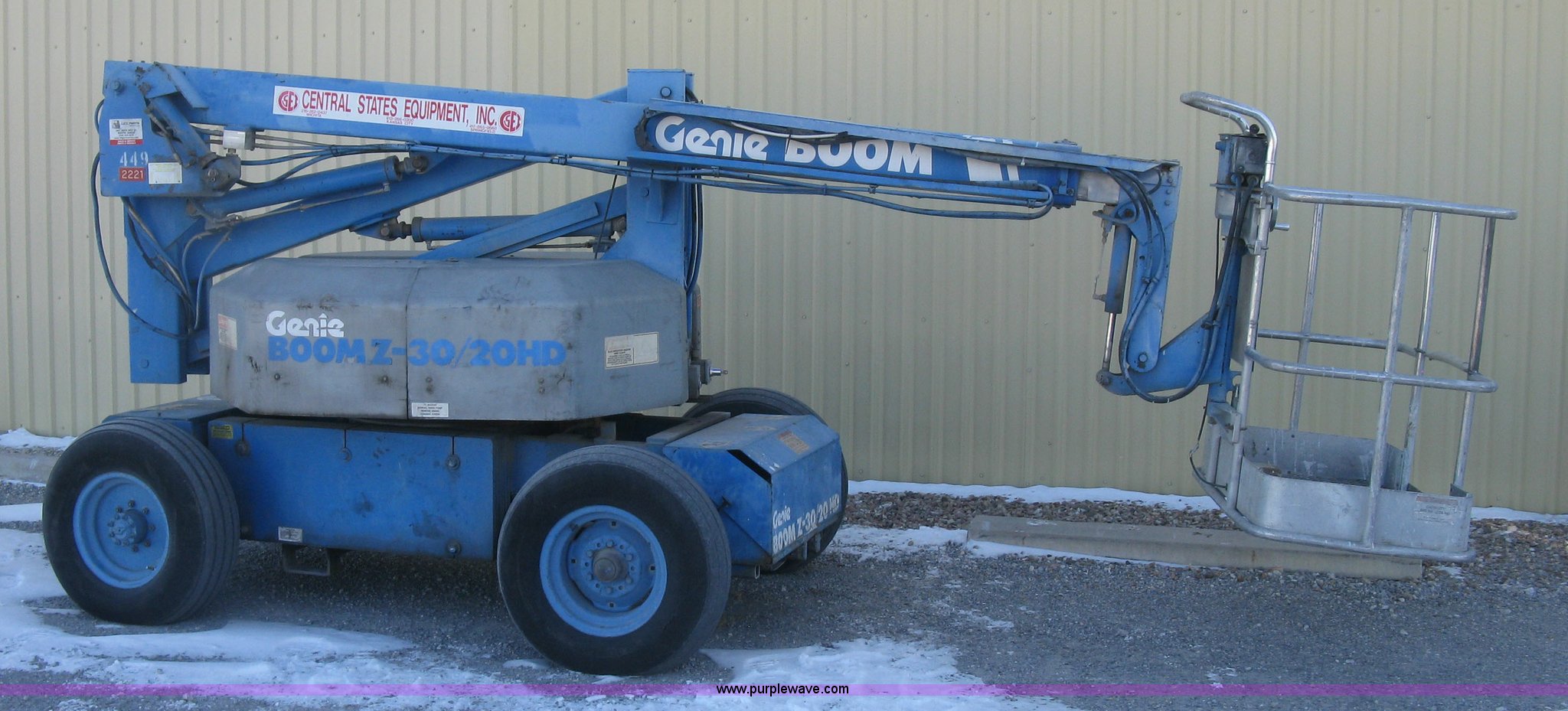 1996 Genie Z30/20HD boom lift in Moundridge, KS Item H9355 sold