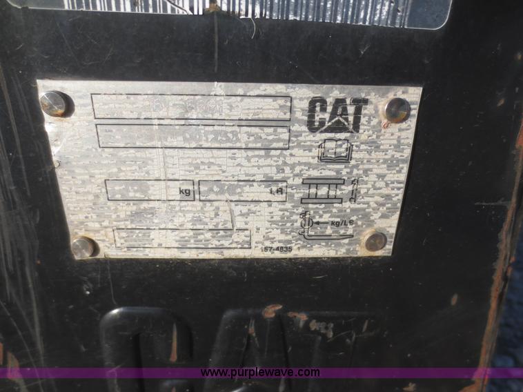 image for item AZ9130 Caterpillar pallet forks