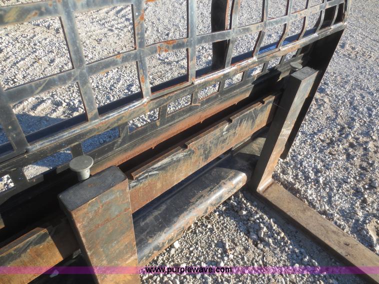image for item AZ9130 Caterpillar pallet forks
