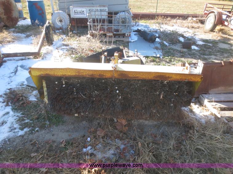 image for item AZ9137 John Deere F911 lawn mower