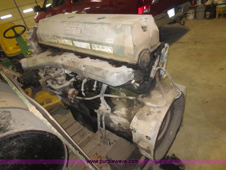 image for item BA9451 1995 Detroit Diesel Series 60 12.7L L6 diesel engine