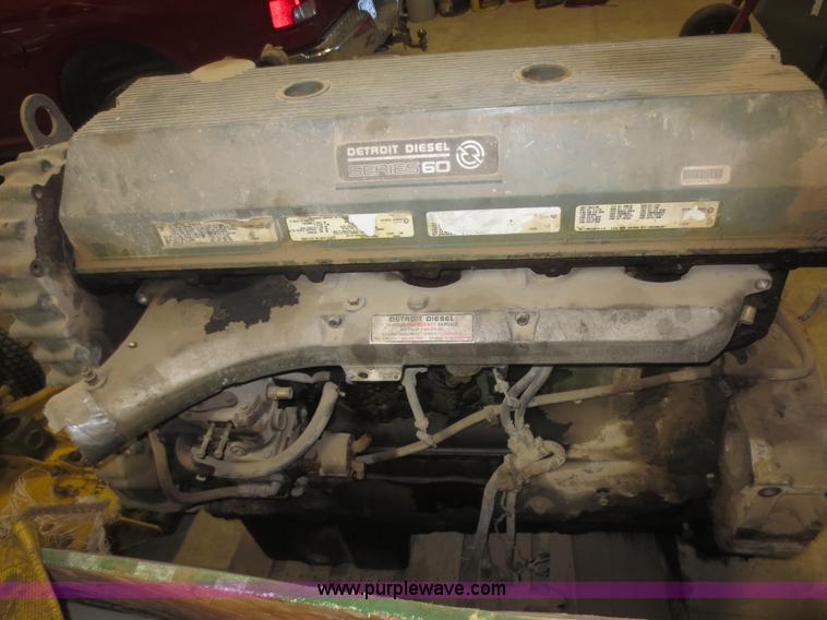 image for item BA9451 1995 Detroit Diesel Series 60 12.7L L6 diesel engine