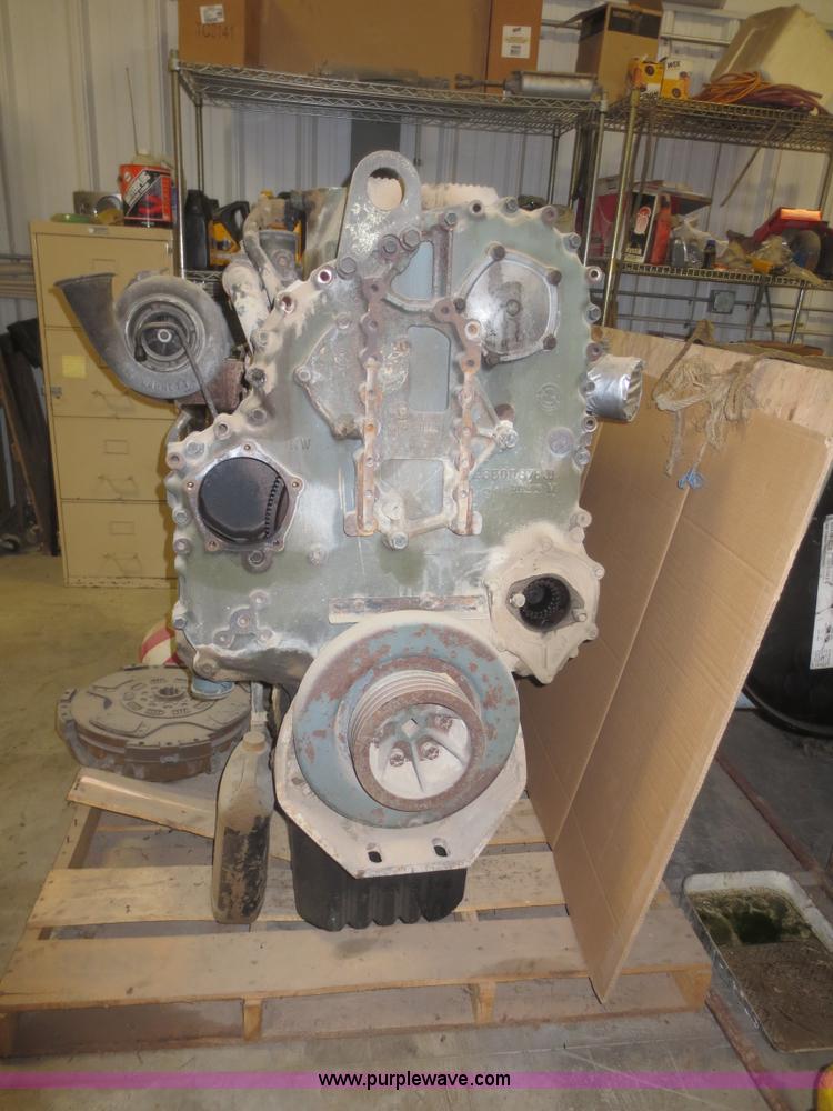 image for item BA9451 1995 Detroit Diesel Series 60 12.7L L6 diesel engine