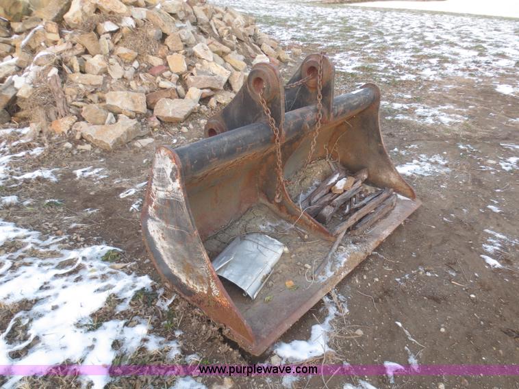 image for item BA9456 67" excavator bucket