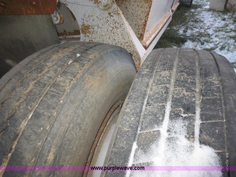 image for item BA9457 1967 Load King 202T-1 belly dump trailer