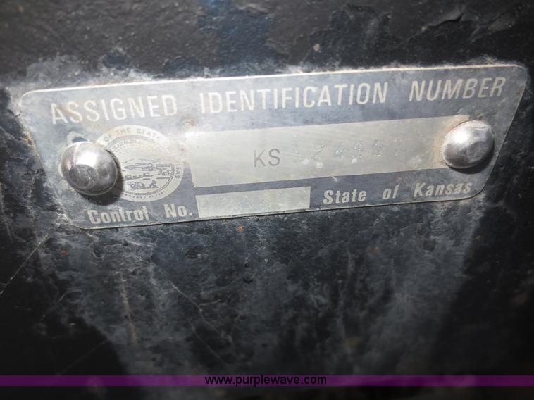 image for item BA9466 2003 shop built 18' car trailer