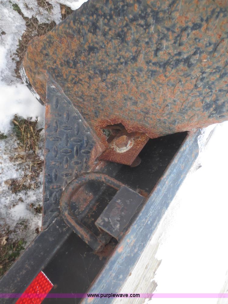 image for item BA9466 2003 shop built 18' car trailer