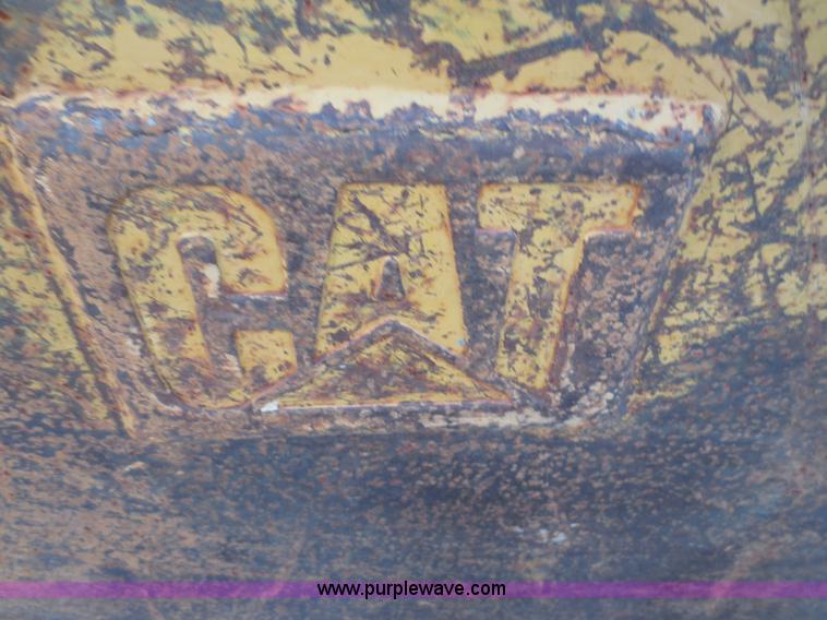 image for item BA9468 Caterpillar 26"W excavator bucket