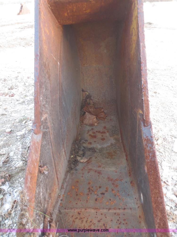 image for item BA9469 WB 16"W excavator bucket