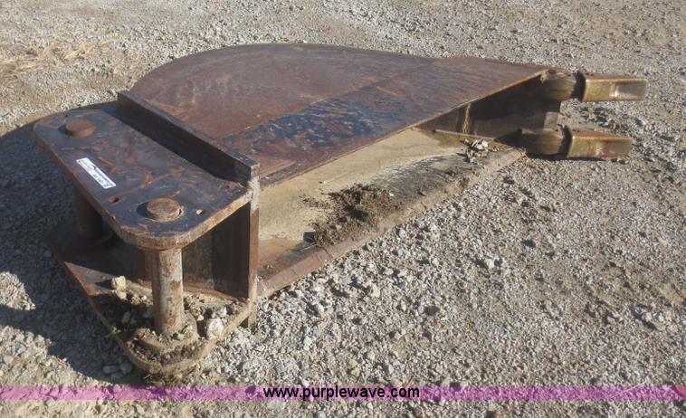image for item BA9481 12"W excavator bucket
