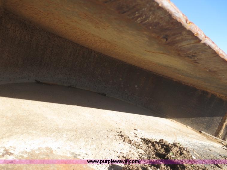 image for item BA9481 12"W excavator bucket