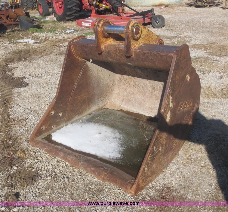 image for item BA9482 Eaco excavator bucket