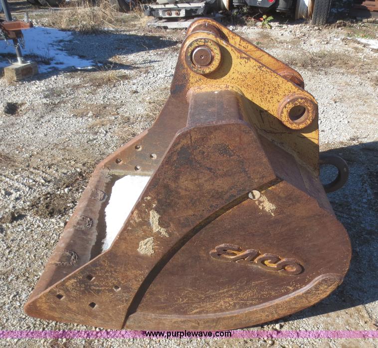 image for item BA9482 Eaco excavator bucket