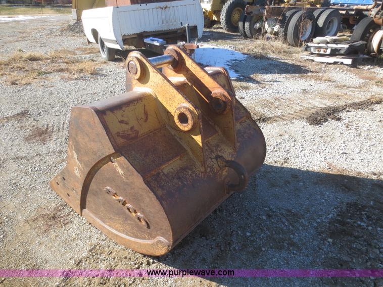 image for item BA9482 Eaco excavator bucket