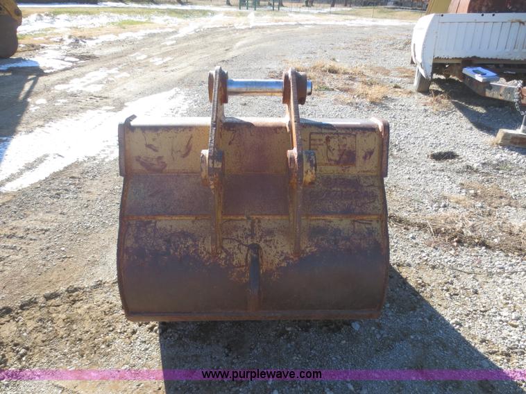 image for item BA9482 Eaco excavator bucket