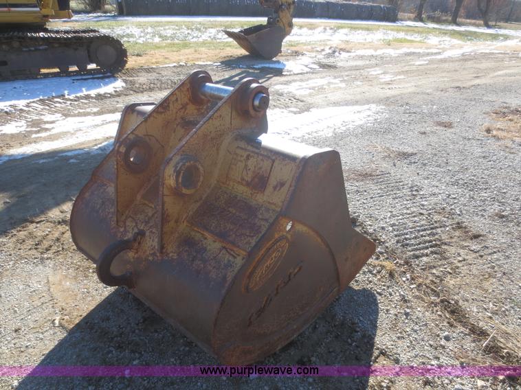 image for item BA9482 Eaco excavator bucket