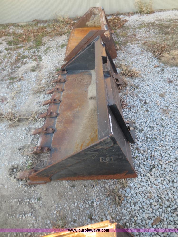 image for item BA9490 Caterpillar skid steer bucket