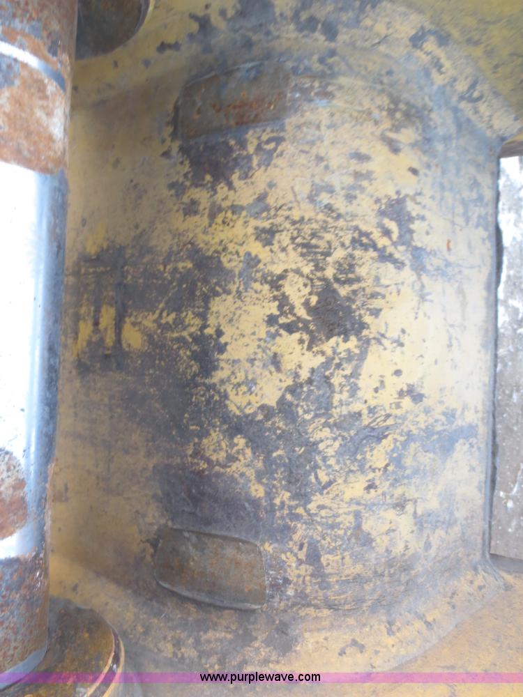 image for item BA9492 Caterpillar 42" excavator bucket