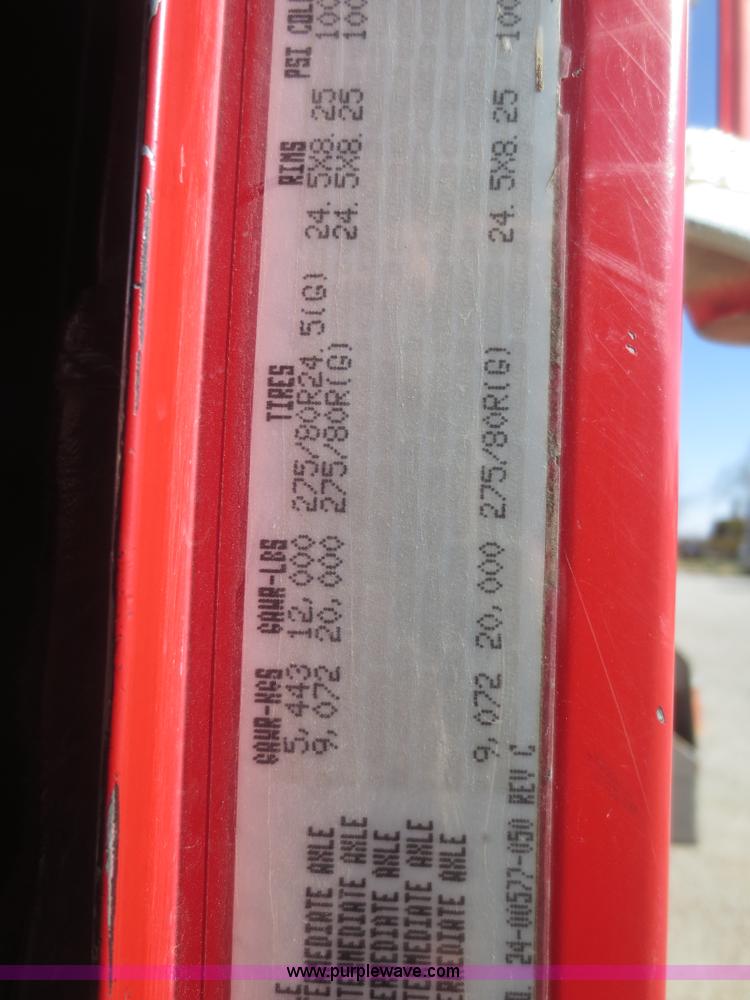 image for item D2203 1997 Freightliner FLD112 dump truck